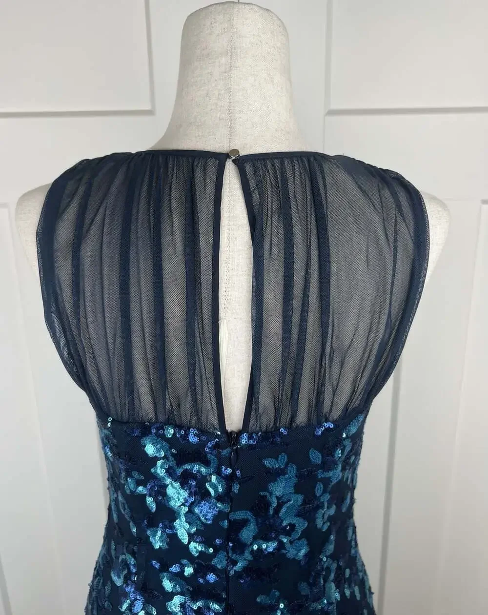 Belle Badgley Mischka Dress 8 Blue Sequin Mesh Sheath Cocktail NWT $219